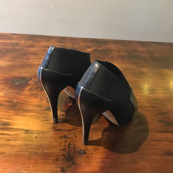 DVF Black leather and spandex pumps 😍 - Picture 2 of 4